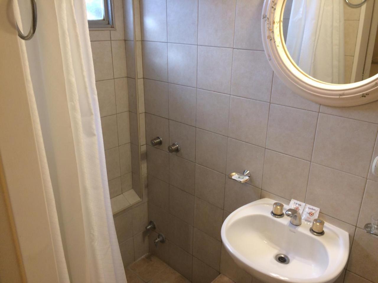 Hotel Pico General Pico Ngoại thất bức ảnh